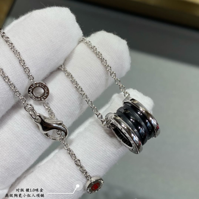 Bv1g*ai necklaces